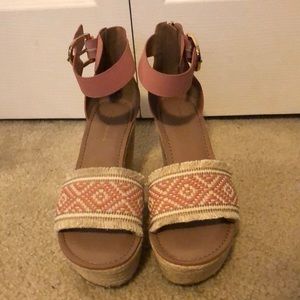 Brand New Tommy Hilfiger Wedges